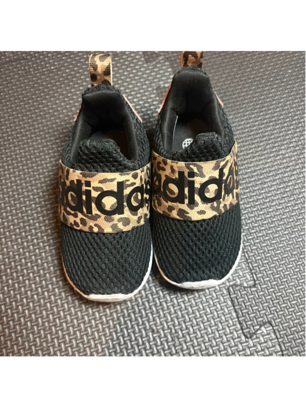 Adidas Baby Slip-On Sneakers Black and Leopard Print Sz 4